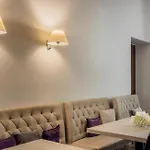 Grottger Boutique